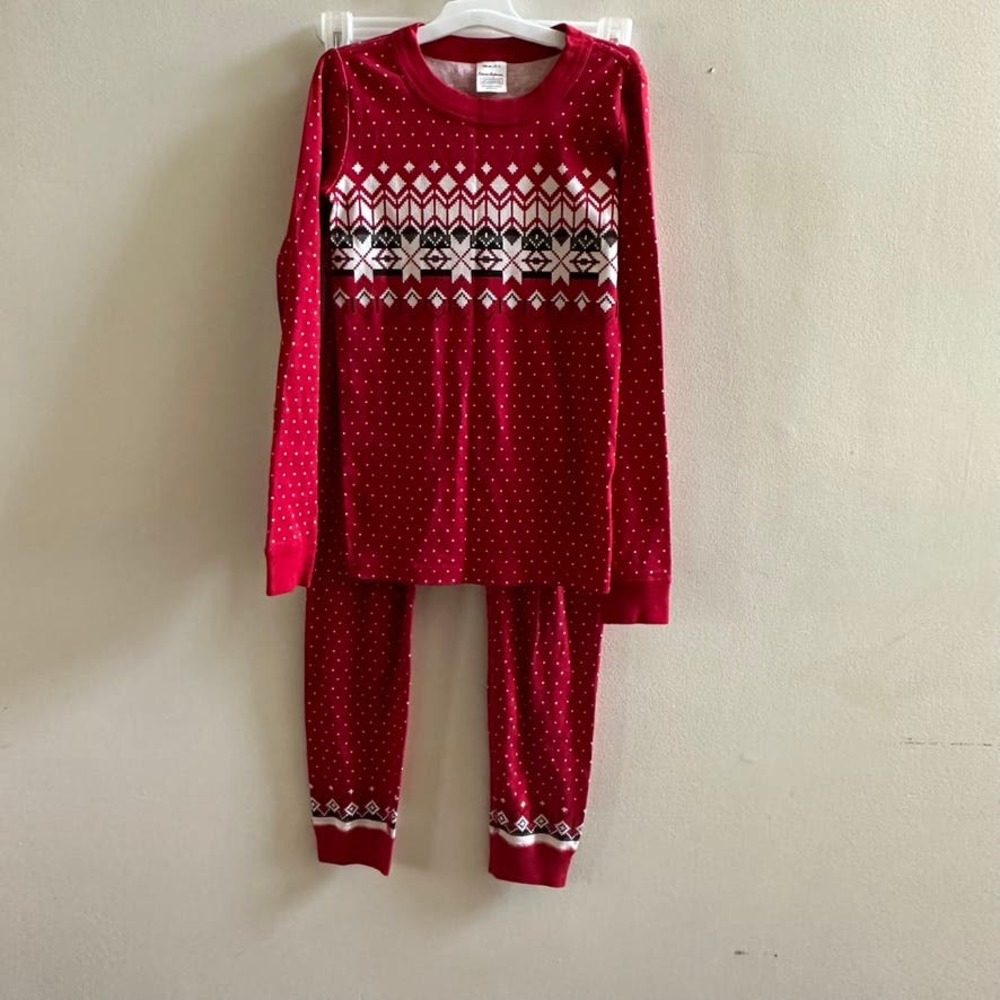 Hanna Andersson‎ red 2 piece snowflake holiday pajamas set 140 US10